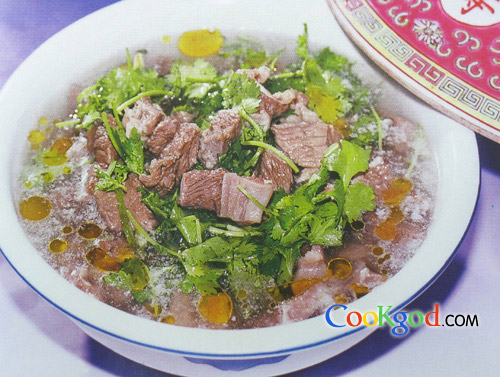 芫荽炖牛肉的做法