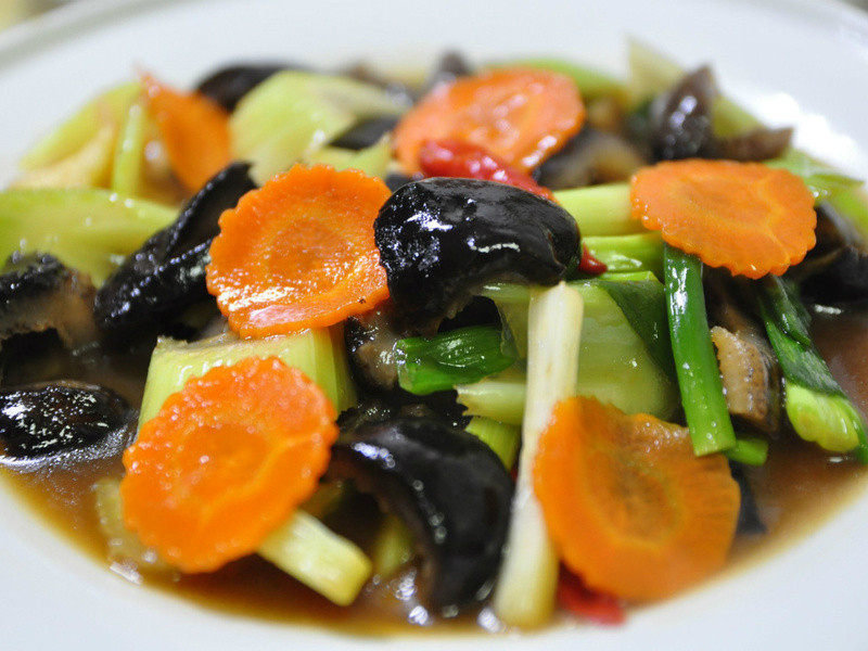 ���ۻ��ڲε�����