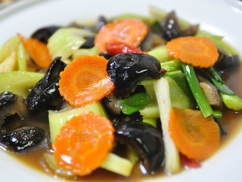 ���ۻ��ڲε�����