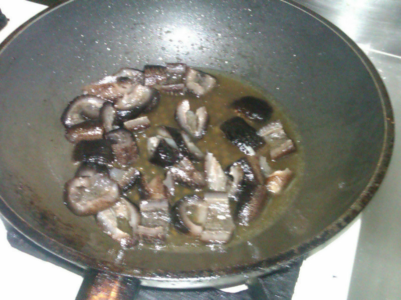 ���ۻ��ڲε�����