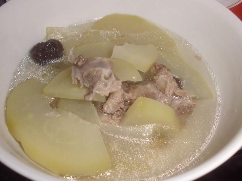 {��������}������ľ���Źǵ�����