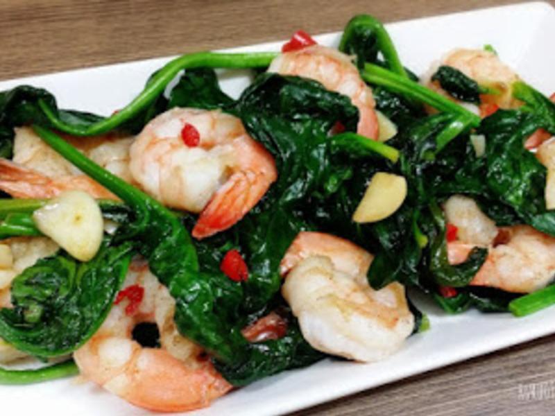 炒菠菜虾子???????的做法