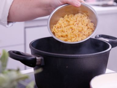 ��֭�ռ����Ƿ۵�����