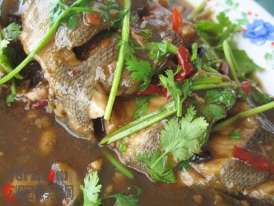 ���պ�ͷ�������