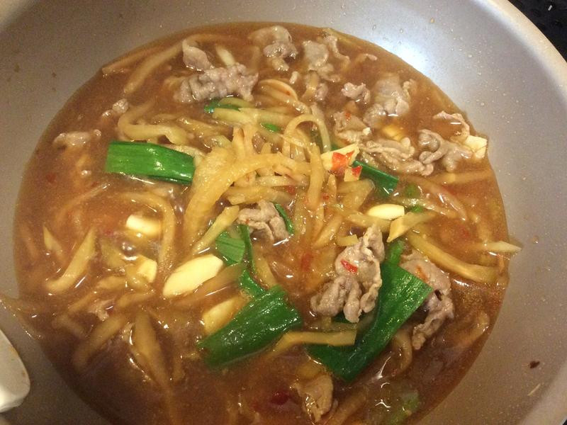 榨菜蒜味肉片的做法