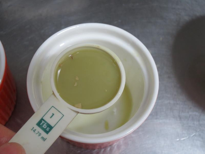 �����ڵĽ�֭ײ�̵�����