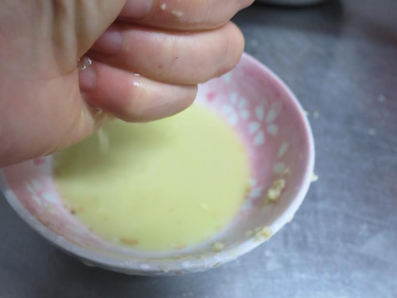 �����ڵĽ�֭ײ�̵�����