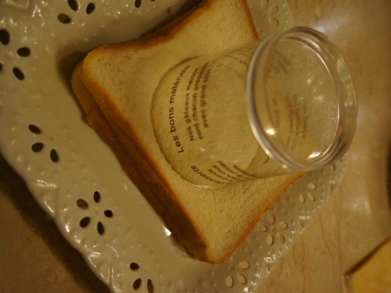 �ñ����������׵��ڴ���˾ ��Lie �� Food ��������