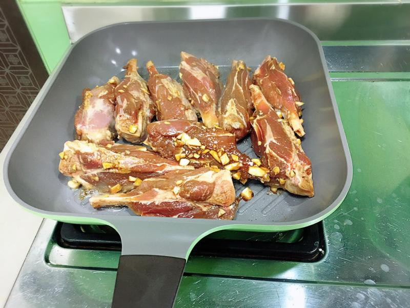 �����������Ȼ��屦������