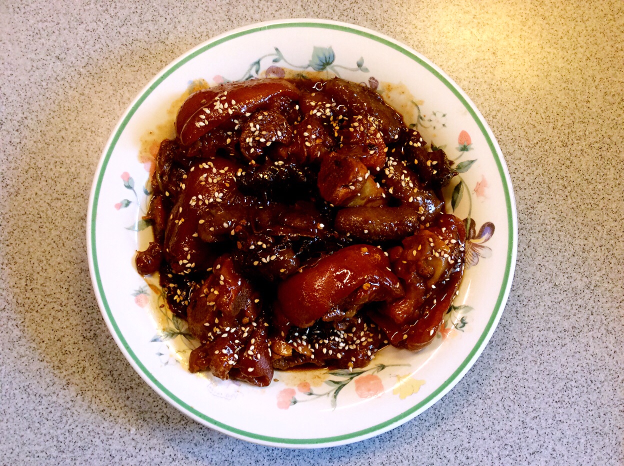 猪蹄烧海参的做法