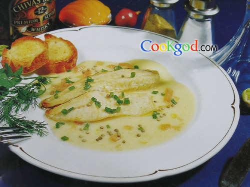 水煮罗鲱鱼配白胡椒汁的做法