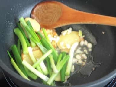 ���г�з[��ʽ����ʳ��]������