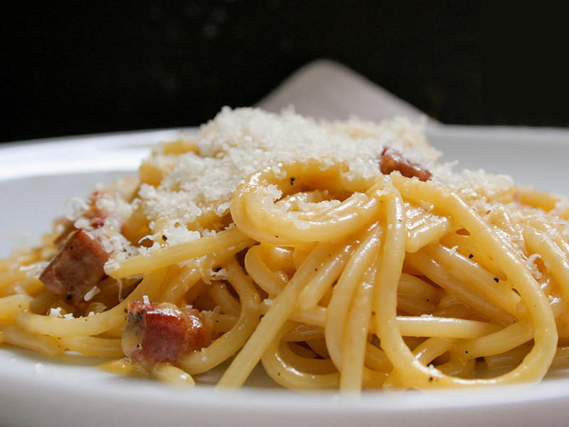 没有cream就很香浓!义大利培根蛋汁面的做法