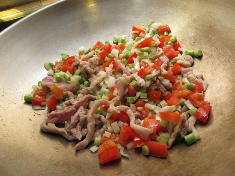 ������˿���۵�����