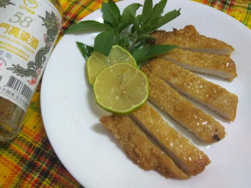 香柠薄粉猪排的做法