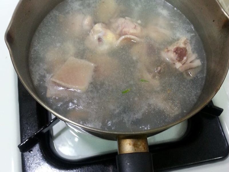 ���·�ָ���� �� �� �� ������������