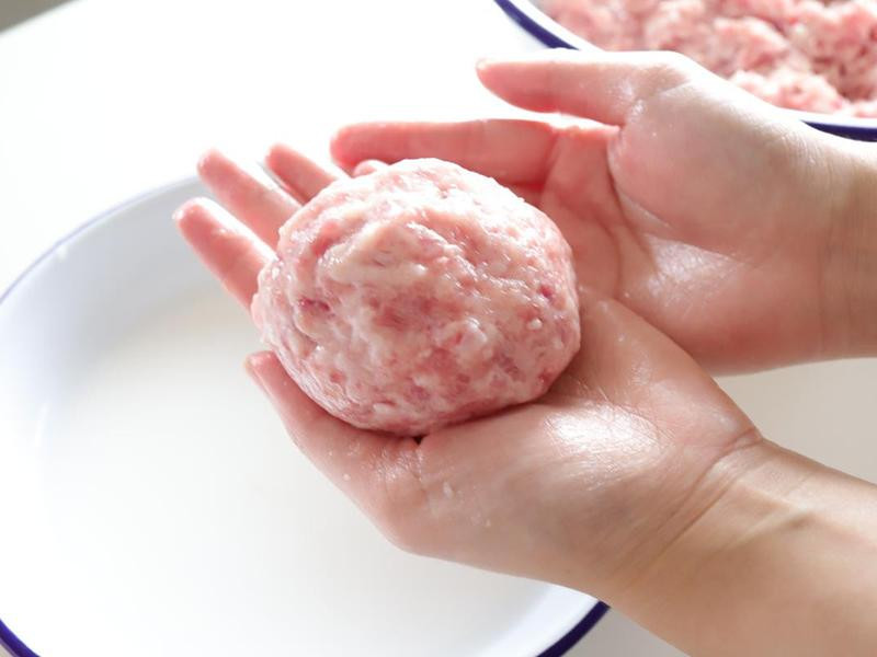 ����ʨ��ͷ��������