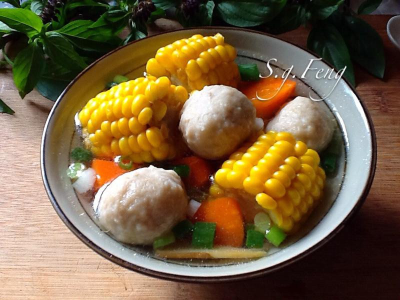 玉米肉丸子汤的做法