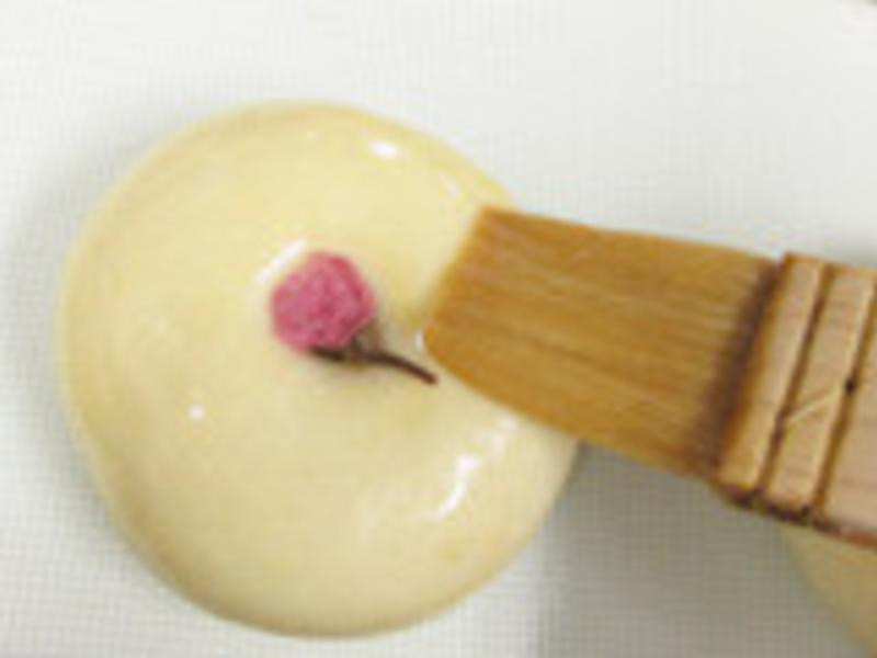 ӣ�����ڰ�������