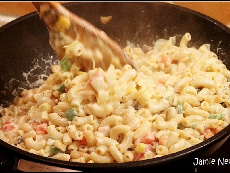 ������̽�ͨ�ķ۵�����