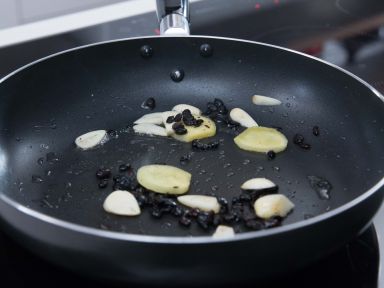 ����ζ�˳����ϵ�����