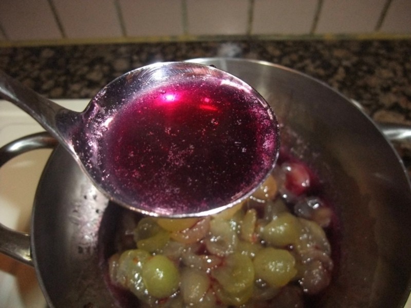 ��Ө��͸���Ϻ�ɫ֮���ѹ���������