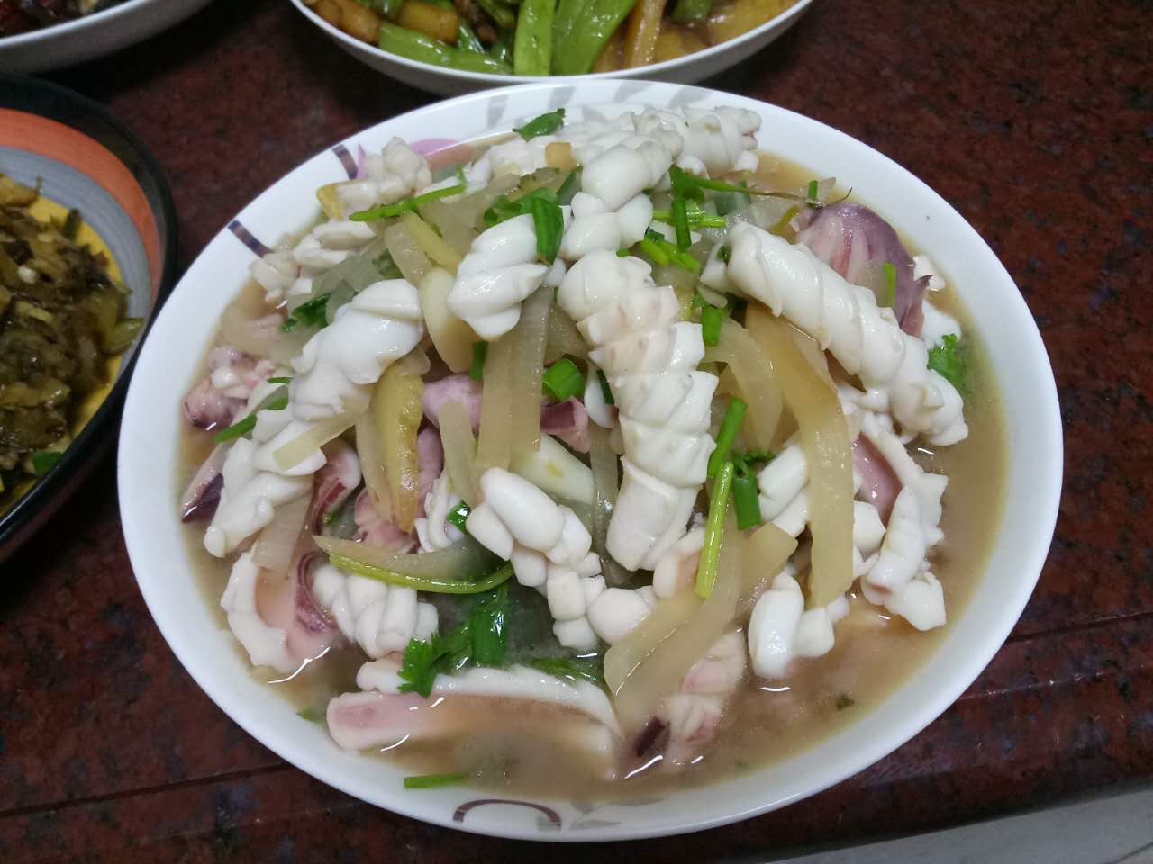 ���ܲ������������