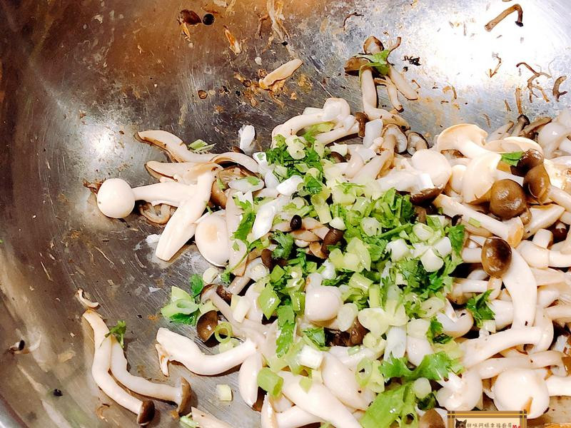 �ɱ����񴶷�������