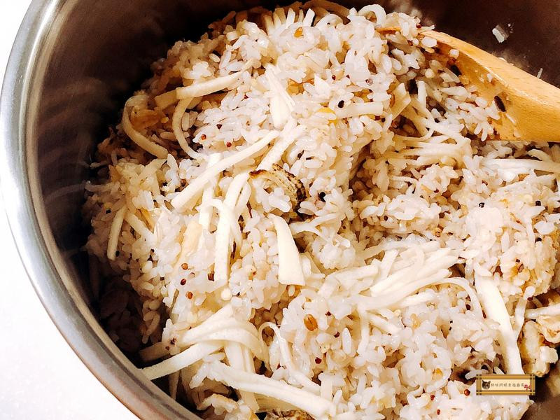 �ɱ����񴶷�������