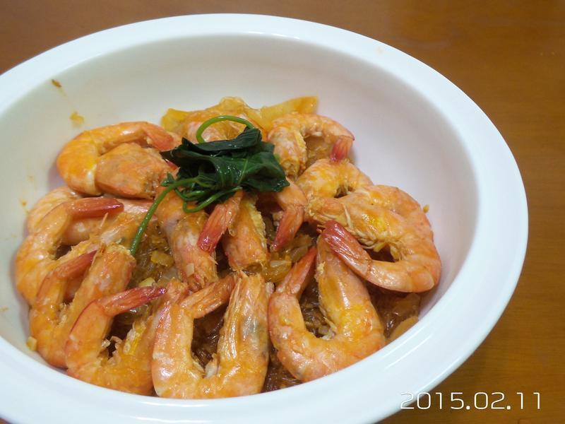 白虾粉丝煲(鲜食家好食材)的做法