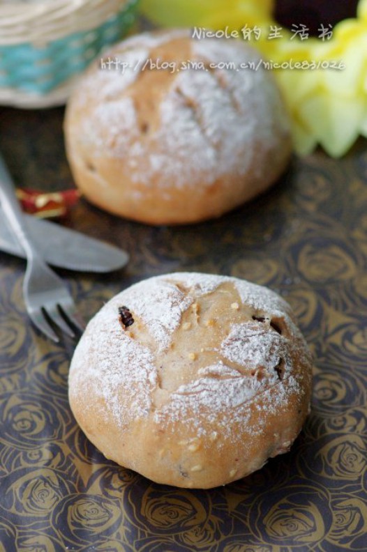 欧式红酒葡萄干面包的做法