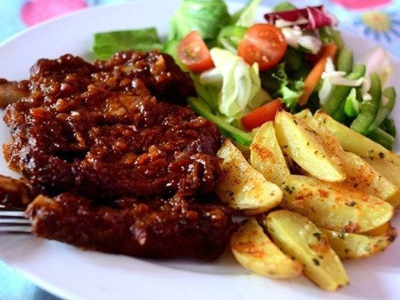 BBQ烤肋排佐薯条的做法