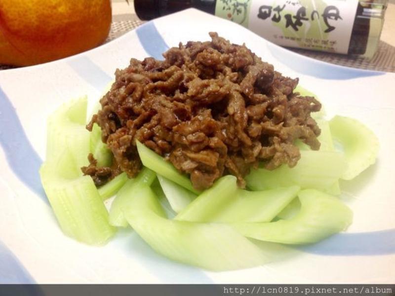 �����۾���ţ��˿����������ˣ�������