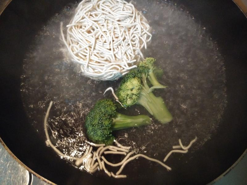 �ڴ׽�±ţ���������