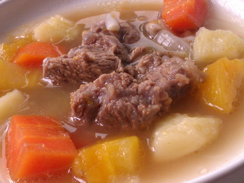 南瓜时蔬炖牛肉的做法