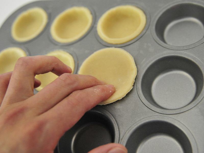 ���ֲ�ݮ������ | Pie Streusel Strawberry Jam Pie������