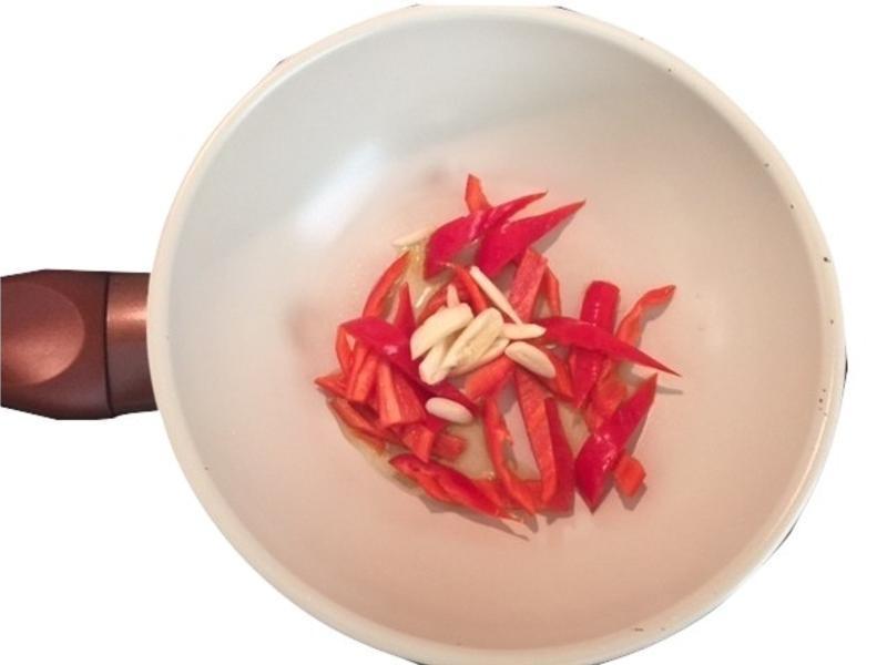 �س�ɳ�迧�������ţͷ�ƿ�����ʳ��������