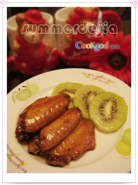 火腿比萨和黑胡椒烤翅的做法