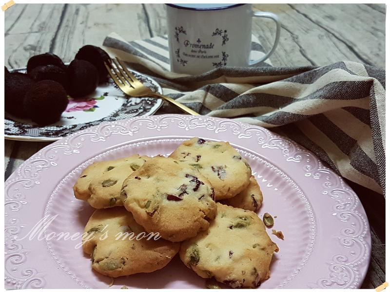 �ֹ���Խݮ���ͱ��ɵ�����