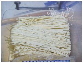 自己压面条的做法