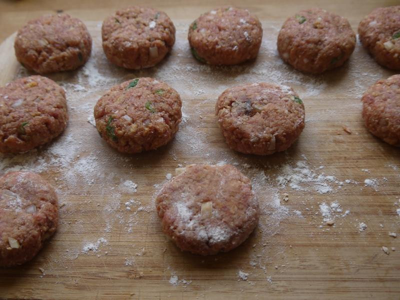 �¹������̺����������