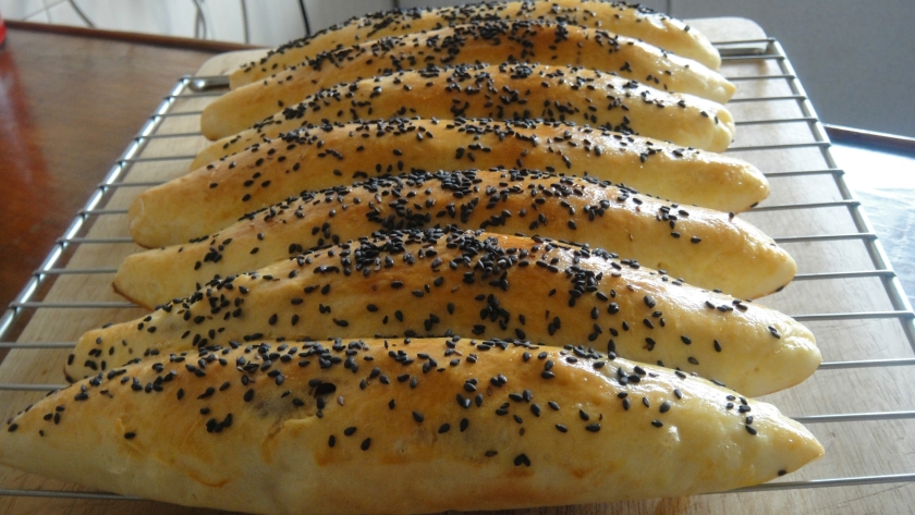 蜜红豆排包的做法