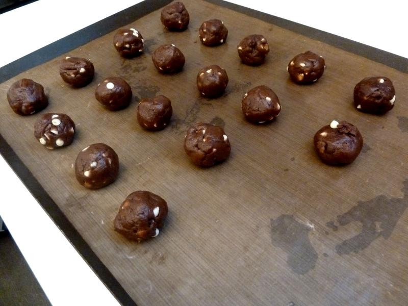 �ڰ�˫ɫ�ɿ��������ɵ�����