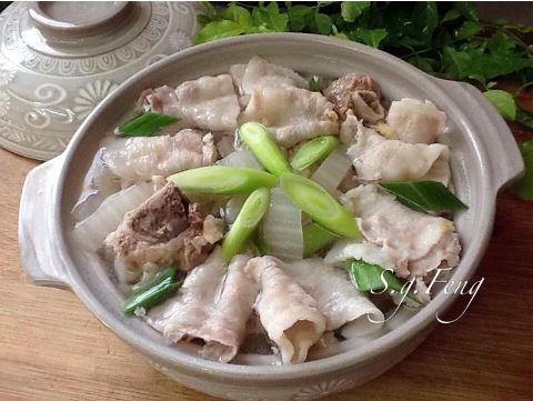 酸菜白肉鍋的做法
