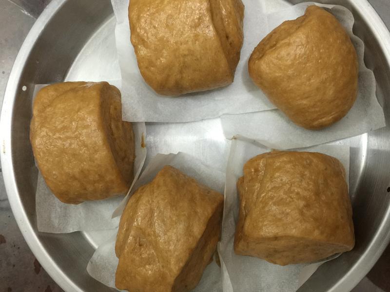 香甜黑糖牛奶馒头的做法