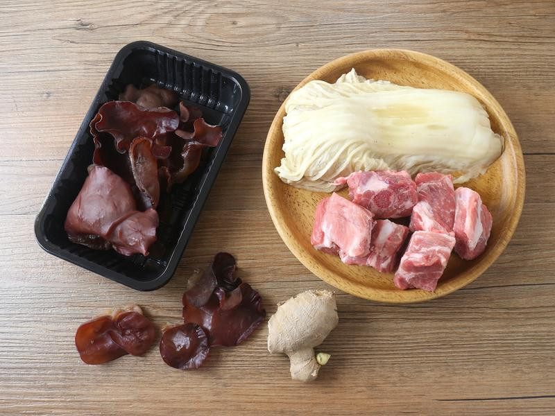 ��ľ����ײ��Ź���������