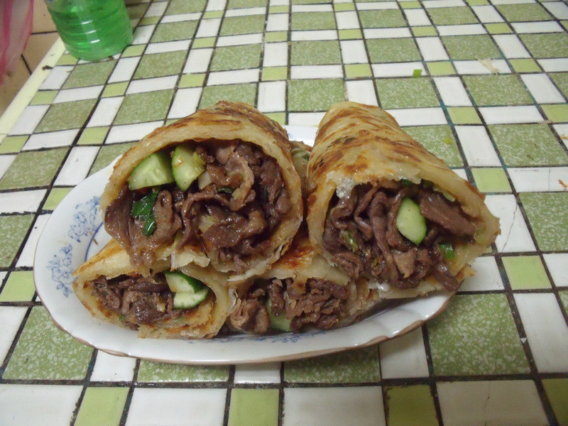 沙茶牛肉卷饼的做法