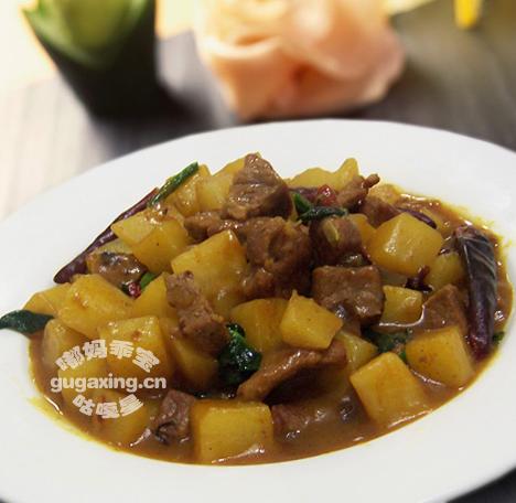 咖喱土豆焖牛肉的做法