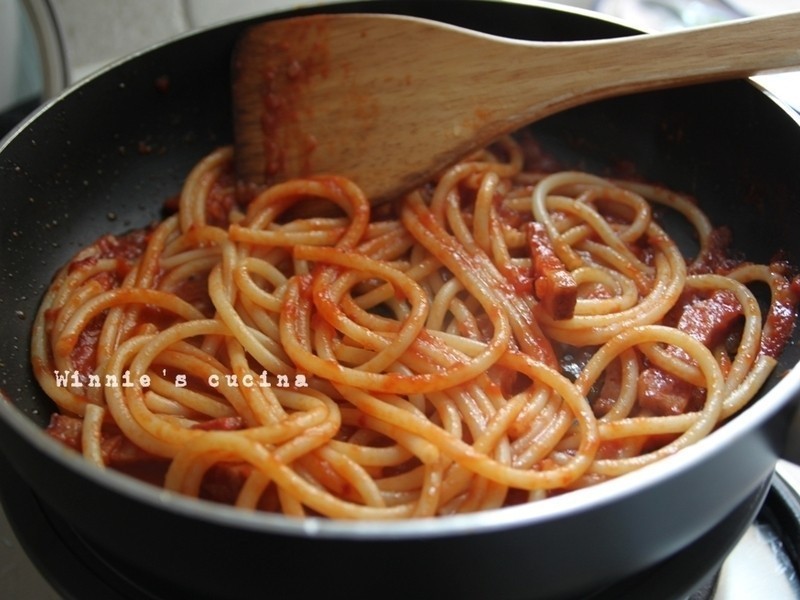 ��ζ�������������Bucatini all��amatriciana������