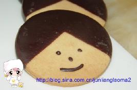 哄孩子的玩意——可爱娃娃头饼干的做法